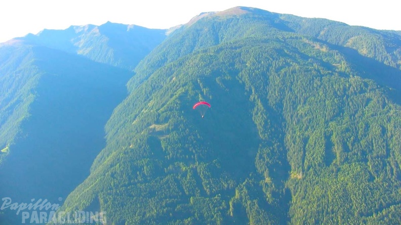 Luesen Paragliding NG-1117
