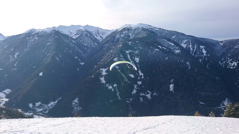 DH52.19_Luesen-Paragliding-Winter-145.jpg