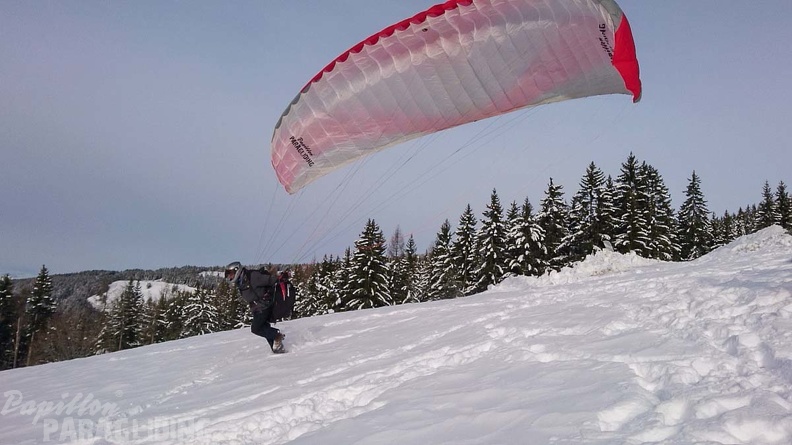 DH52.19_Luesen-Paragliding-Winter-157.jpg
