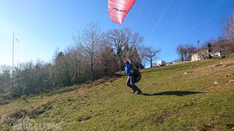 DH52.19 Luesen-Paragliding-Winter-283