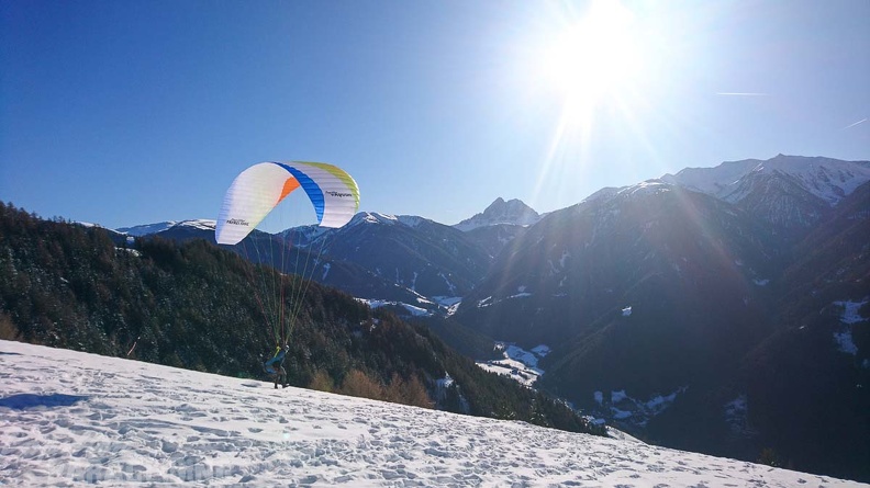 DH52.19_Luesen-Paragliding-Winter-416.jpg