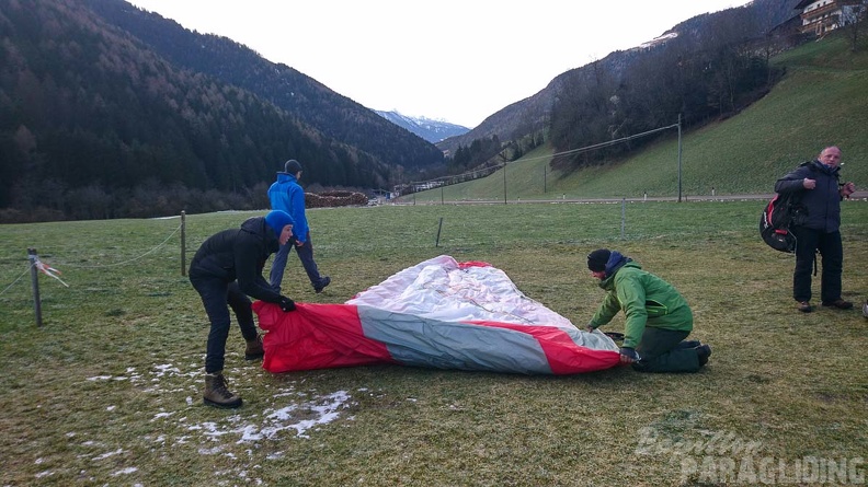 DH52.19_Luesen-Paragliding-Winter-447.jpg