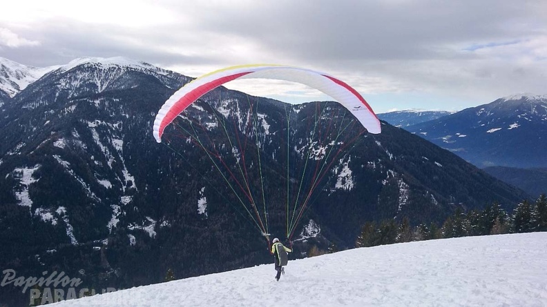 DH52.19_Luesen-Paragliding-Winter-465.jpg