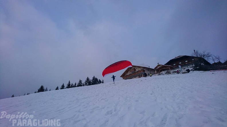 DH52.19_Luesen-Paragliding-Winter-493.jpg