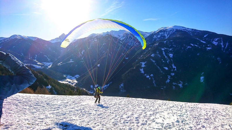 DH1.20 Luesen-Paragliding-Winter-110