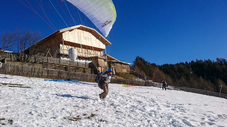 DH1.20 Luesen-Paragliding-Winter-133