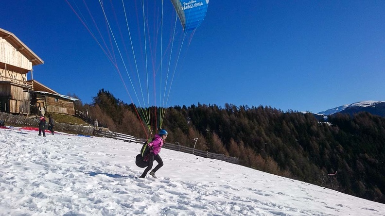 DH1.20 Luesen-Paragliding-Winter-171