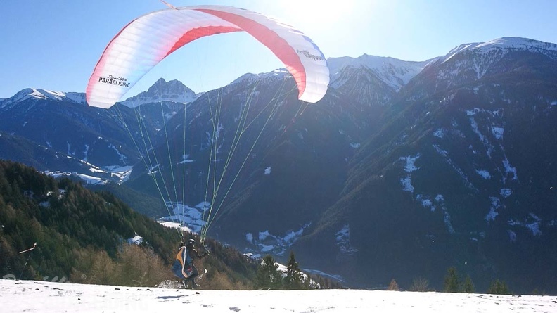 DH1.20 Luesen-Paragliding-Winter-180