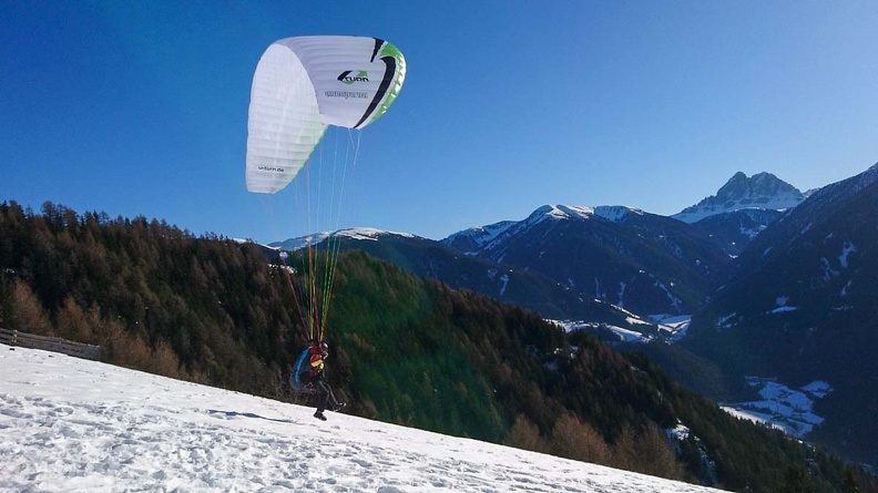 DH1.20 Luesen-Paragliding-Winter-209
