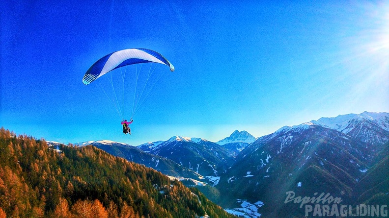 DH1.20 Luesen-Paragliding-Winter-233