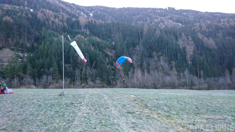 DH1.20 Luesen-Paragliding-Winter-255