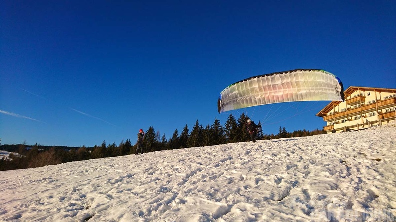 DH1.20 Luesen-Paragliding-Winter-266