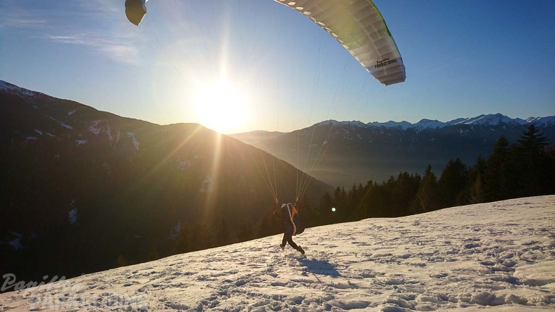 DH1.20_Luesen-Paragliding-Winter-269.jpg