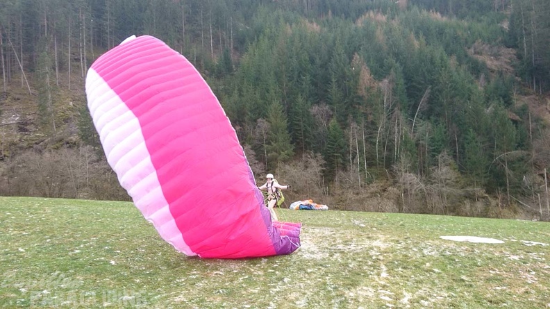 DH1.20 Luesen-Paragliding-Winter-301