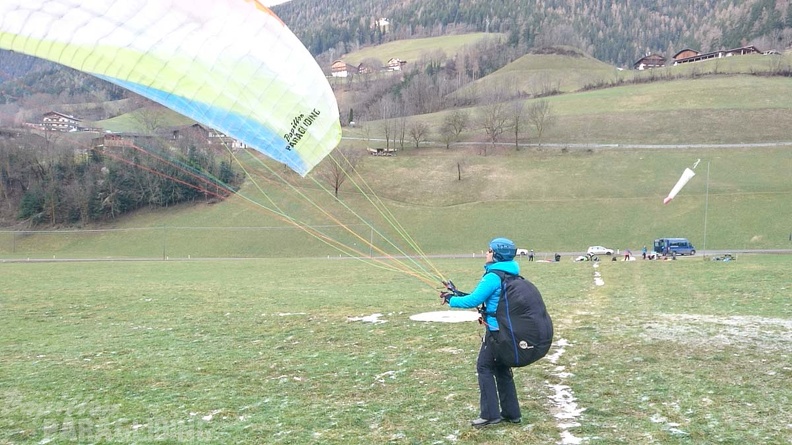 DH1.20_Luesen-Paragliding-Winter-313.jpg