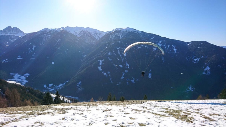DH1.20_Luesen-Paragliding-Winter-347.jpg