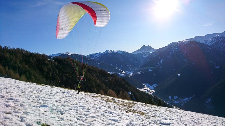 DH1.20 Luesen-Paragliding-Winter-390