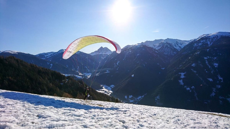 DH1.20_Luesen-Paragliding-Winter-391.jpg