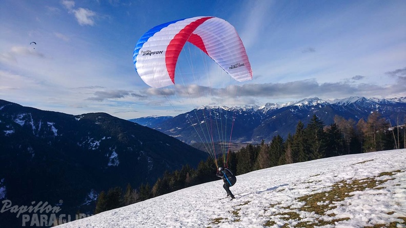DH1.20_Luesen-Paragliding-Winter-436.jpg