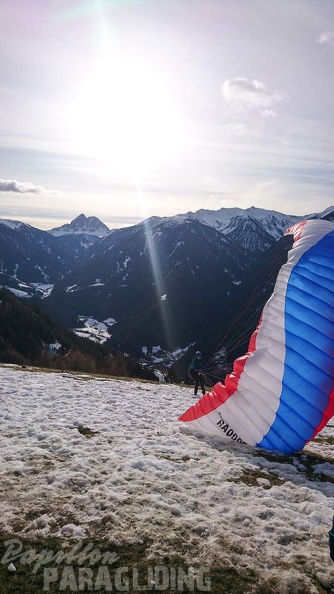 DH1.20 Luesen-Paragliding-Winter-448