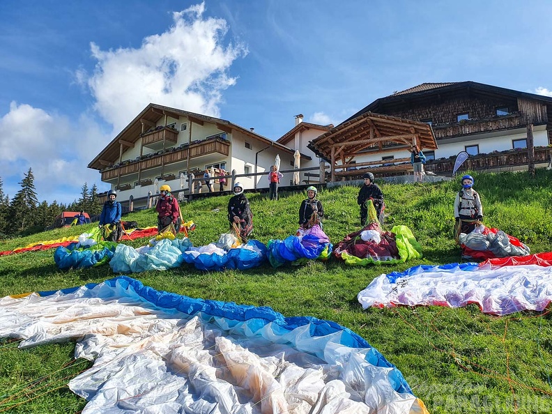 DH29.20 Luesen-Paragliding-109