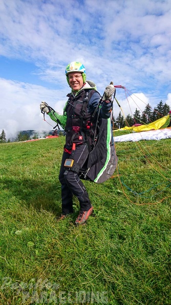 DH29.20_Luesen-Paragliding-195.jpg