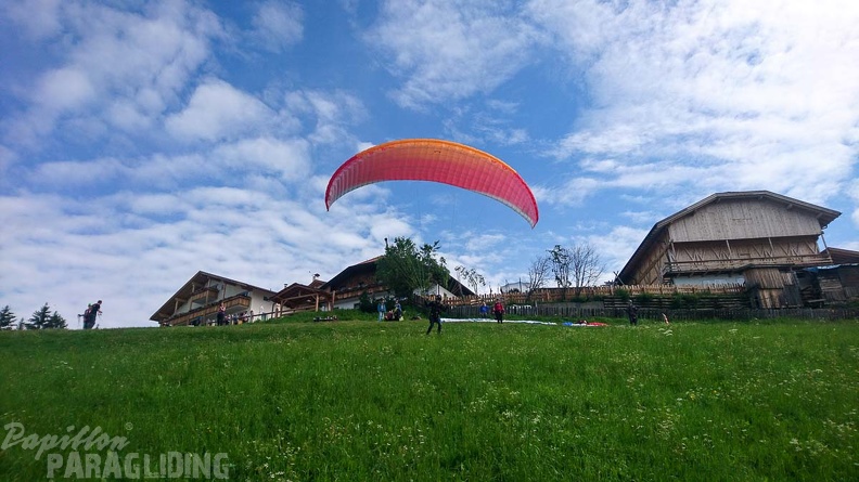 DH29.20_Luesen-Paragliding-217.jpg