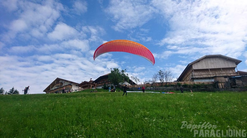 DH29.20 Luesen-Paragliding-217