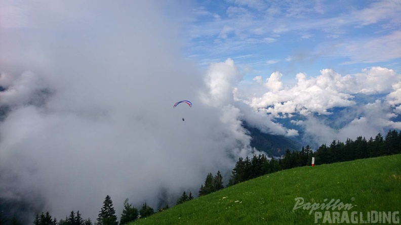 DH29.20_Luesen-Paragliding-231.jpg