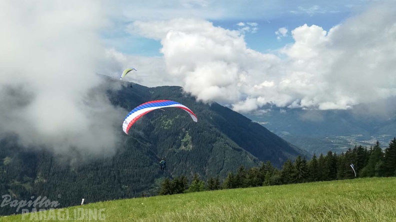 DH29.20_Luesen-Paragliding-269.jpg