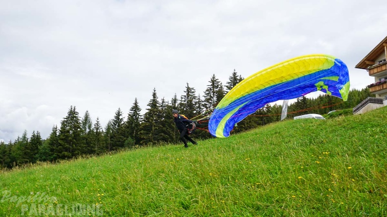 Luesen_D34.20_Paragliding-147.jpg