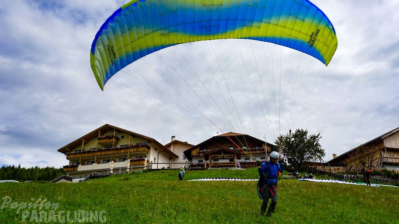 Luesen_D34.20_Paragliding-154.jpg