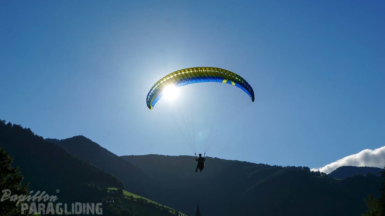 Luesen_D34.20_Paragliding-197.jpg