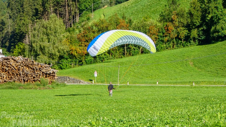Luesen_D34.20_Paragliding-243.jpg