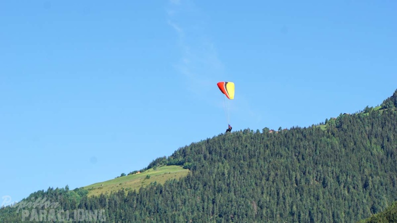 Luesen_D34.20_Paragliding-252.jpg
