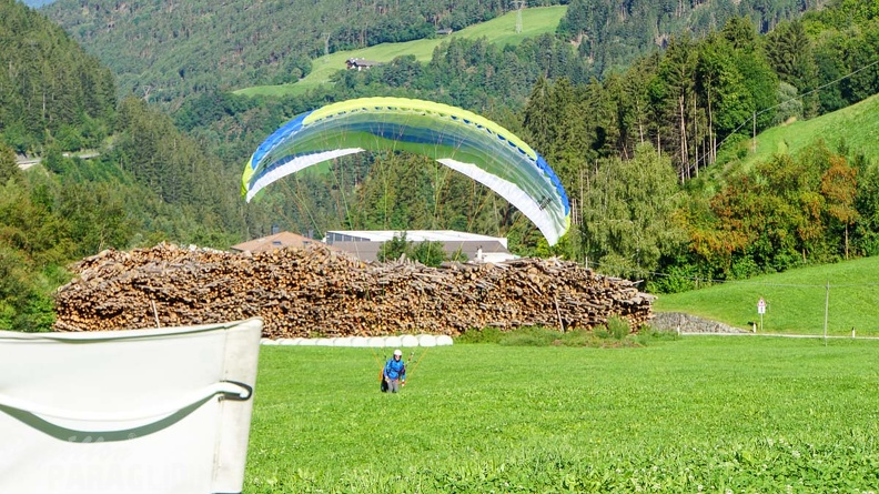Luesen_D34.20_Paragliding-260.jpg