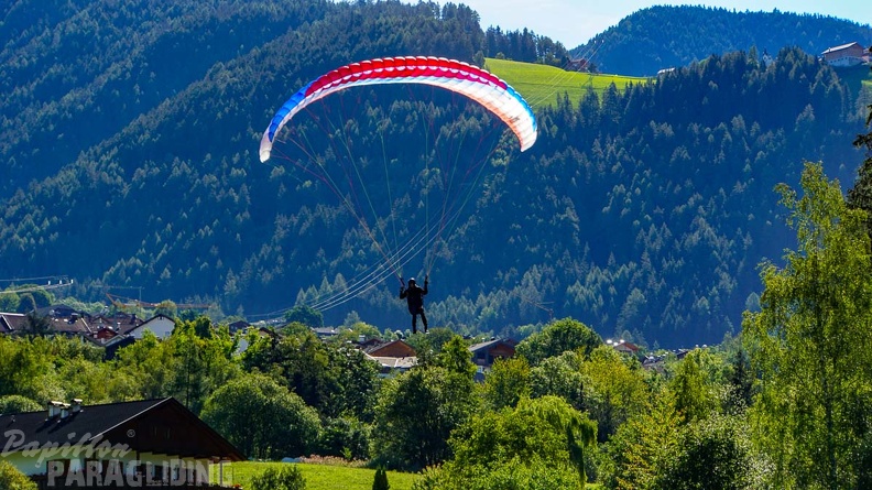 Luesen_D34.20_Paragliding-268.jpg