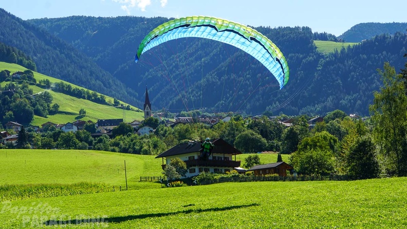 Luesen_D34.20_Paragliding-277.jpg