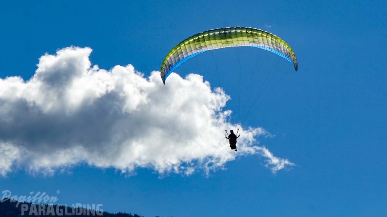 Luesen_D34.20_Paragliding-297.jpg