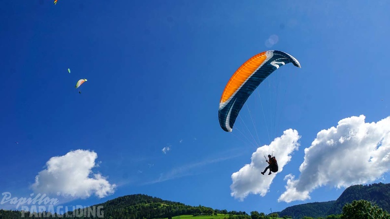 Luesen_D34.20_Paragliding-319.jpg