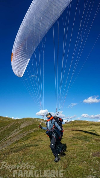 Luesen_D34.20_Paragliding-333.jpg