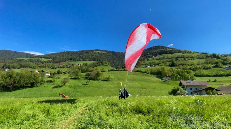 DH21.21-Luesen-Paragliding-267