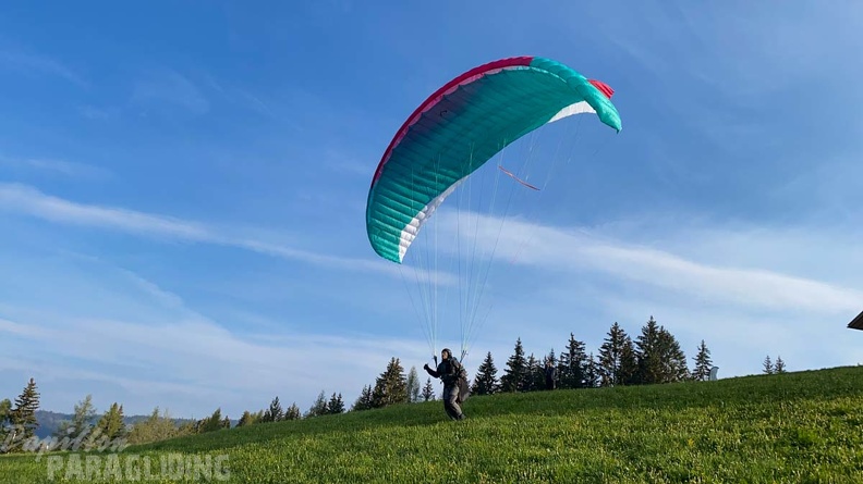 DH21.21-Luesen-Paragliding-286.jpg
