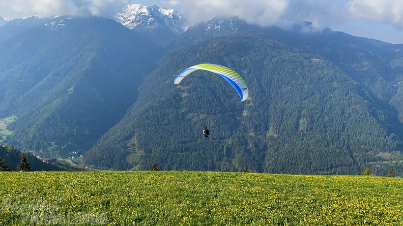 DH21.21-Luesen-Paragliding-365.jpg