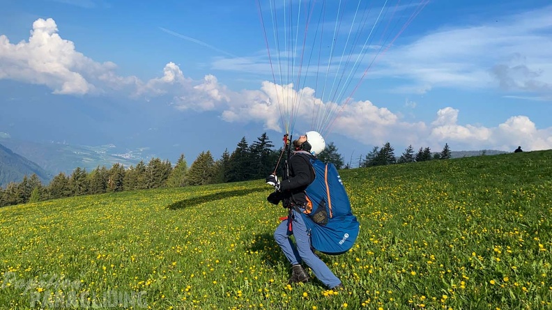DH21.21-Luesen-Paragliding-369.jpg