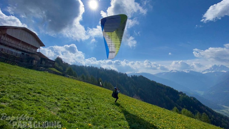 DH21.21-Luesen-Paragliding-423.jpg