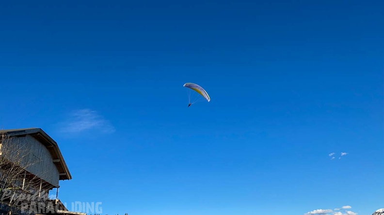 DH21.21-Luesen-Paragliding-630.jpg