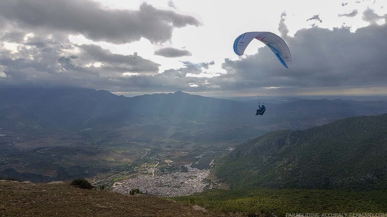 FA43.18 Algodonales-Paragliding-300