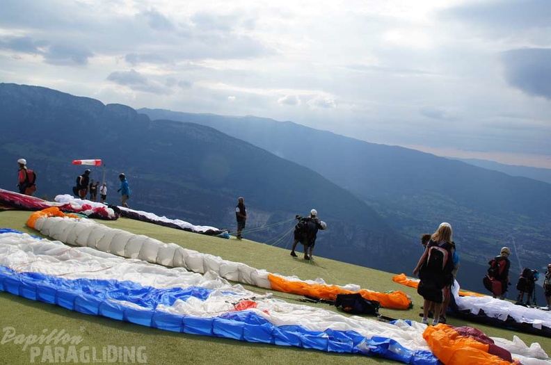 2011 Annecy Paragliding 043