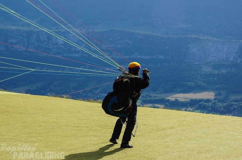 FY26.16-Annecy-Paragliding-1071.jpg